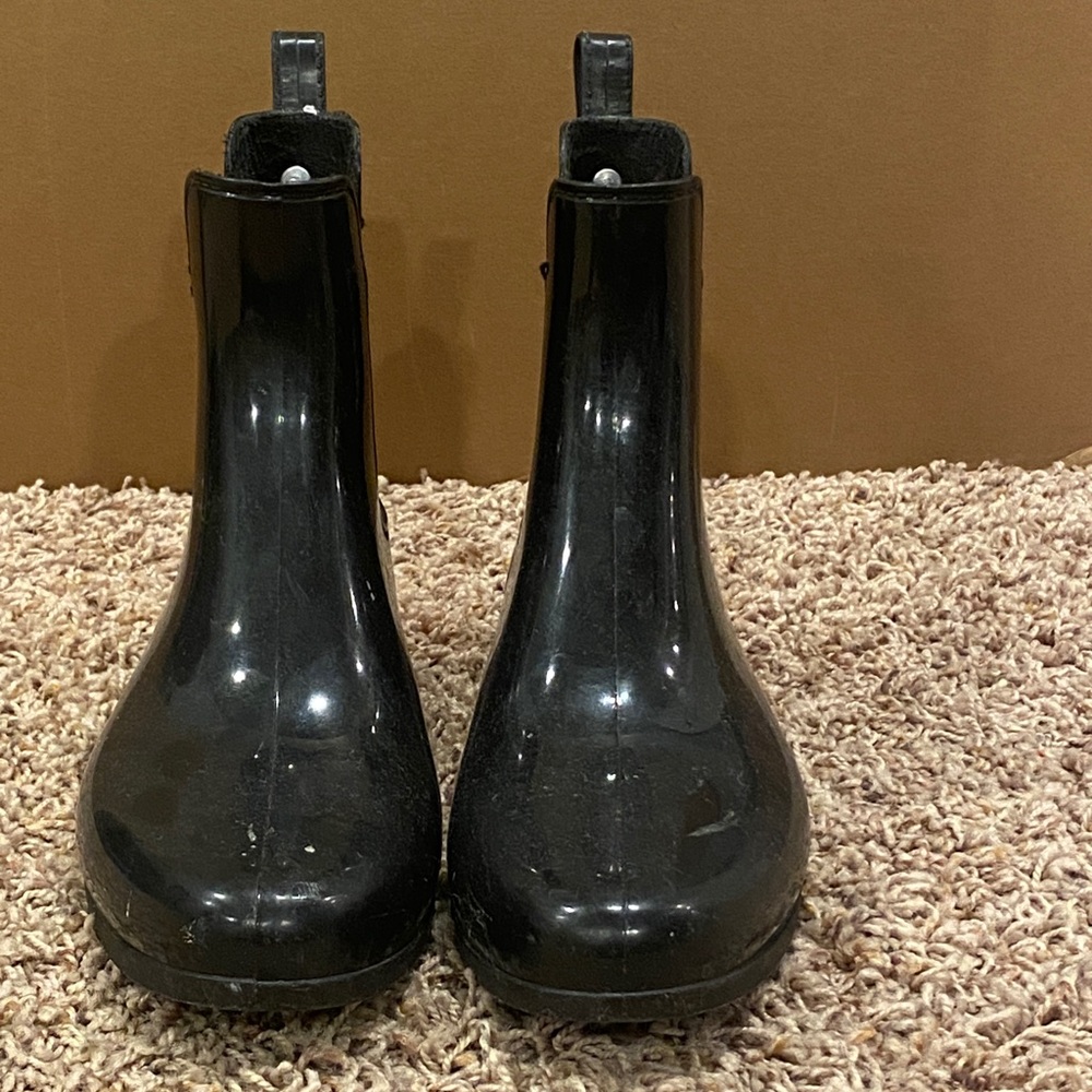 Black rain boots